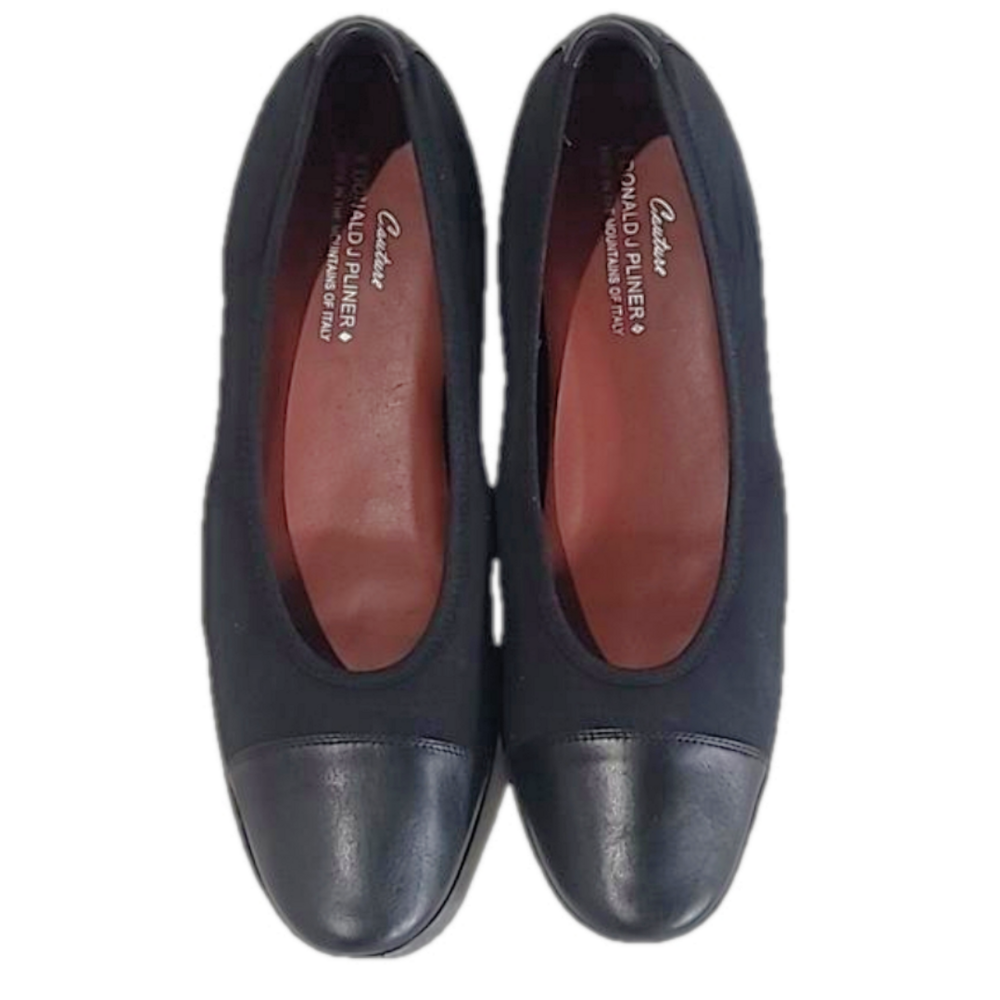 Donald J. Pliner Black Flats